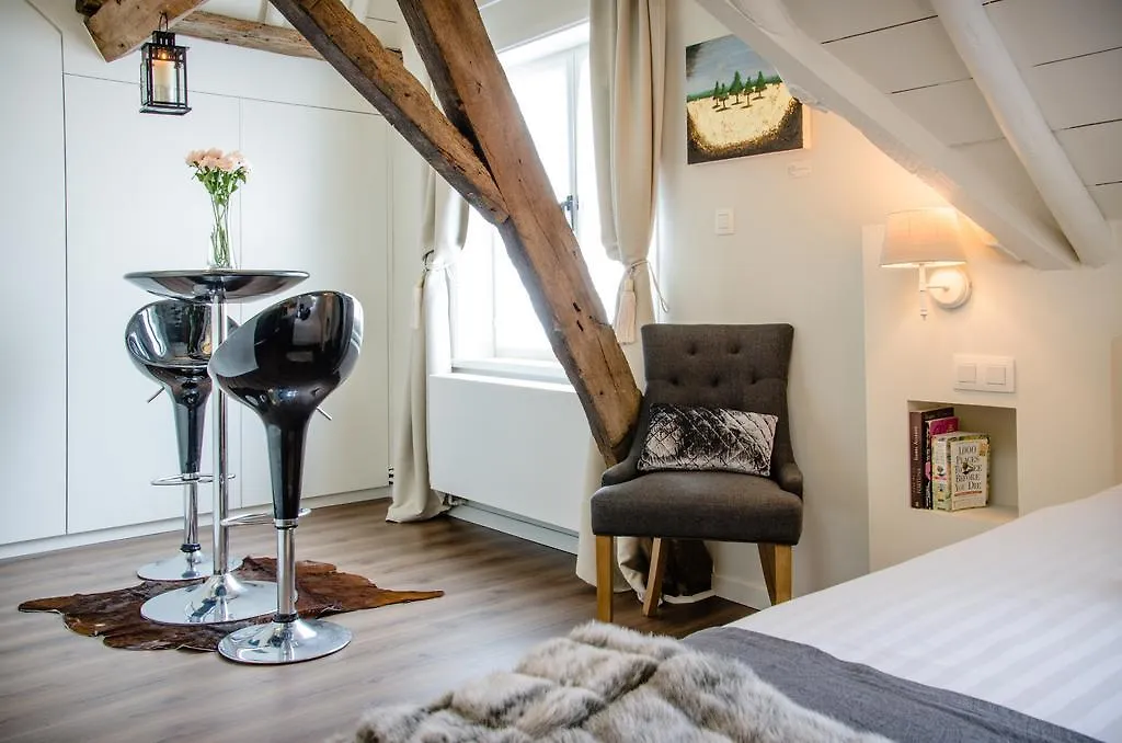 The White Queen B&B Bruges Bed & Breakfast