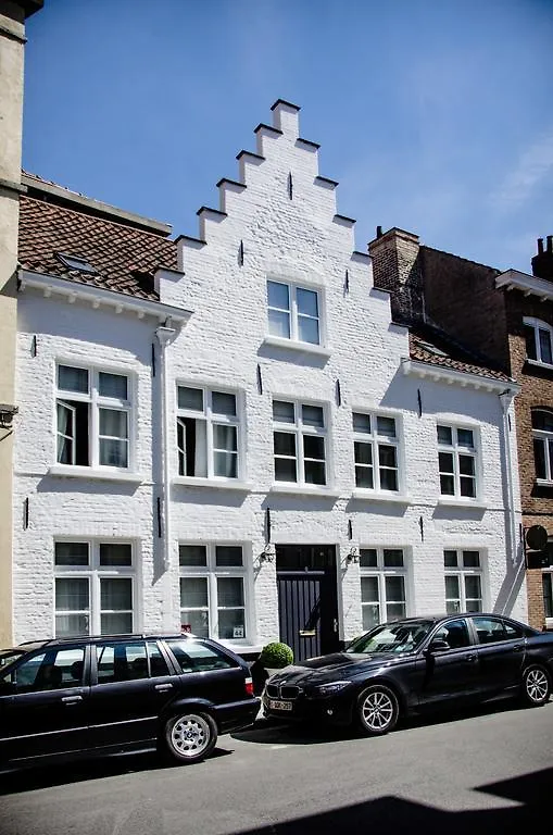 The White Queen B&B Brugge Bed & Breakfast